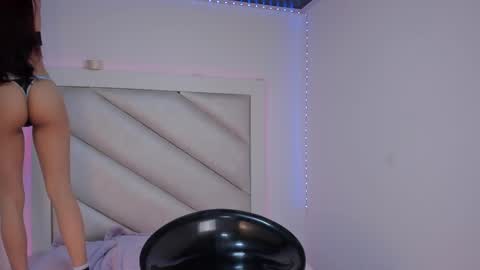 Snapshot of catalina_jade chatting on September 2025 01:22:01 PM Cata online show from September 2025 01:22:01 PM