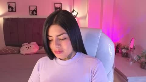 Catalina online show from November 2025 03:07:01 AM