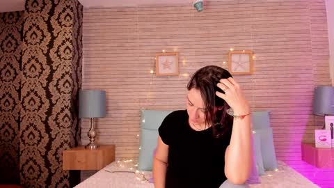 Snapshot of catalinnathompson chatting on December 2024 11:50:02 AM CatalinnaThompson online show from December 2024 11:50:02 AM