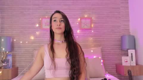 Snapshot of catalinnathompson chatting on March 2025 03:07:02 PM CatalinnaThompson online show from March 2025 03:07:02 PM