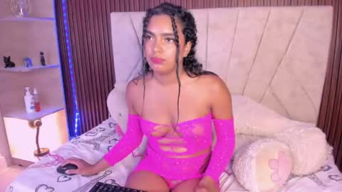 catalleya_f online show from April 2026 12:09:02 AM
