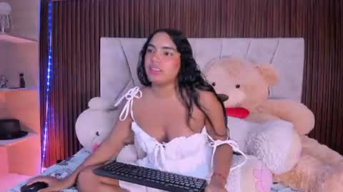 catalleya_f online show from June 2026 08:07:02 PM