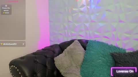 Snapshot of catarios_cg chatting on September 2025 01:56:02 PM Cata Rios online show from September 2025 01:56:02 PM