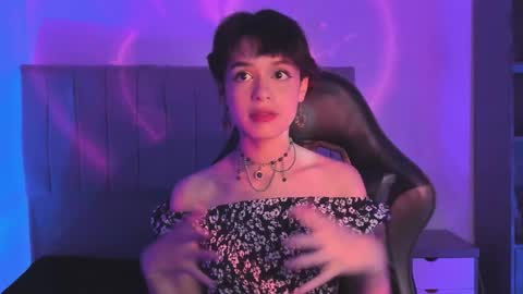 Snapshot of catarsiss_moon chatting on January 2025 11:49:02 PM Cat online show from January 2025 11:49:02 PM