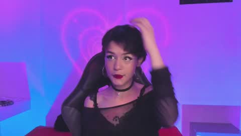 Snapshot of catarsiss_moon chatting on January 2025 08:37:02 PM Cat online show from January 2025 08:37:02 PM