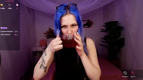 Anna  online show from April 2026 01:41:01 AM
