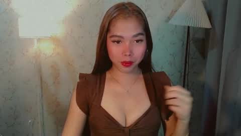 Snapshot of catherine_365 chatting on November 2025 07:01:02 PM catherine_365 online show from November 2025 07:01:02 PM