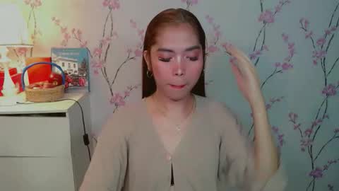 Snapshot of catherine_365 chatting on November 2025 10:18:02 PM catherine_365 online show from November 2025 10:18:02 PM