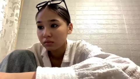 catherinepirs online show from April 2026 01:15:01 PM