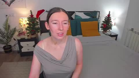Snapshot of catherinewalls chatting on January 2025 05:05:01 AM Catrin online show from January 2025 05:05:01 AM