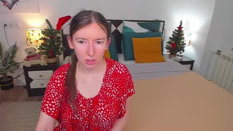 Snapshot of catherinewalls chatting on January 2025 09:03:01 AM Catrin online show from January 2025 09:03:01 AM