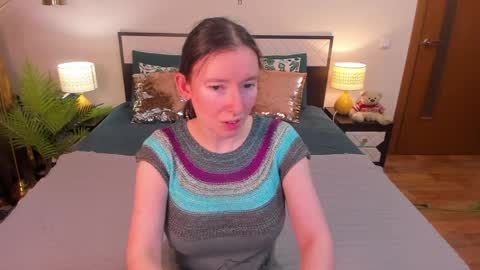 Catrin online show from April 2026 04:46:01 AM