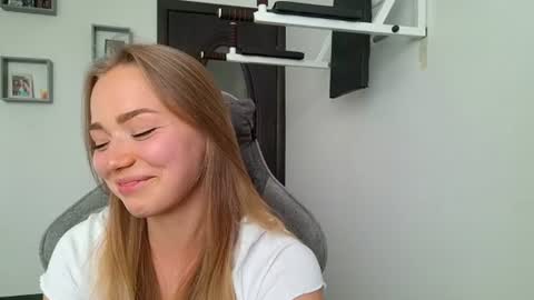 Ria online show from June 2026 03:39:02 PM