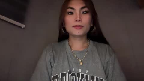 Snapshot of cathy_sanches chatting on November 2025 03:28:01 AM cathy online show from November 2025 03:28:01 AM