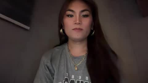 Snapshot of cathy_sanches chatting on December 2025 06:00:01 AM cathy online show from December 2025 06:00:01 AM