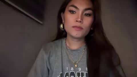 Snapshot of cathy_sanches chatting on December 2025 01:50:02 PM cathy online show from December 2025 01:50:02 PM