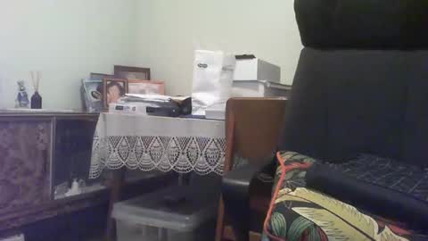 Cathy online show from October 2025 09:08:02 AM