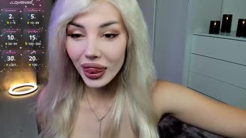 Snapshot of cathyvelor chatting on September 2025 02:16:02 AM Cathy online show from September 2025 02:16:02 AM