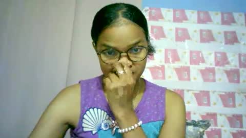 Snapshot of cathyxlisa chatting on October 2025 07:12:01 AM CathyXLisa online show from October 2025 07:12:01 AM