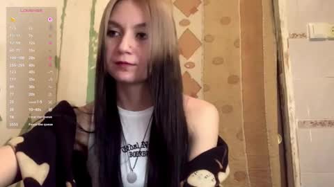 Snapshot of catinagaznes chatting on October 2025 09:27:02 PM Lola online show from October 2025 09:27:02 PM