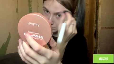 Snapshot of catinagaznes chatting on November 2025 09:09:01 PM Lola online show from November 2025 09:09:01 PM