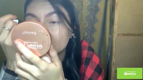 Snapshot of catinagaznes chatting on November 2025 09:17:01 PM Lola online show from November 2025 09:17:01 PM