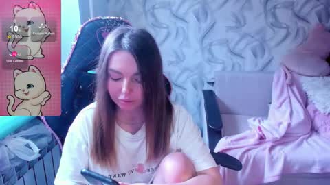 Snapshot of catisyfury chatting on November 2025 08:39:02 AM . . online show from November 2025 08:39:02 AM