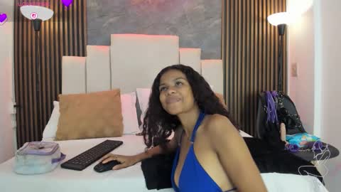 catiusca_reyes_03 online show from February 2026 11:52:01 AM