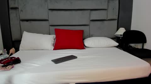 Catleya online show from January 2026 12:21:02 PM