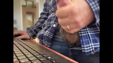 Snapshot of catmandoo21001 chatting on February 2025 04:31:01 PM catmandoo21001 online show from February 2025 04:31:01 PM