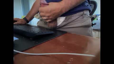 Snapshot of catmandoo21001 chatting on September 2025 09:15:02 PM catmandoo21001 online show from September 2025 09:15:02 PM