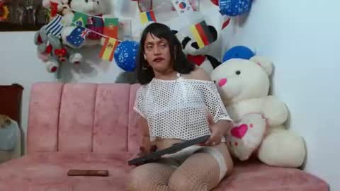 Snapshot of catrina_chan chatting on June 2026 02:38:01 AM catrina_chan online show from June 2026 02:38:01 AM
