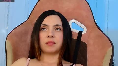 Snapshot of cattleya069 chatting on April 2026 03:59:02 AM Cattleya you can tell me Leya too. online show from April 2026 03:59:02 AM