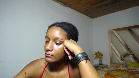 Snapshot of cattleya_hotgirl chatting on December 2024 08:25:02 PM Cattleya online show from December 2024 08:25:02 PM
