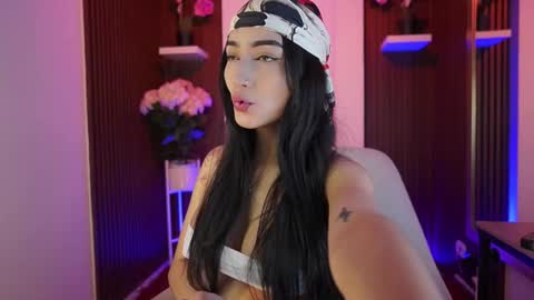 Snapshot of cattleyascaly chatting on October 2025 07:40:01 PM cattleyascaly online show from October 2025 07:40:01 PM