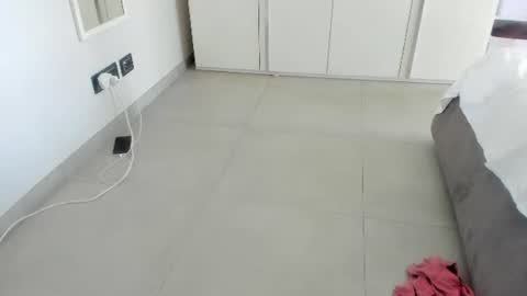 catty online show from June 2026 02:27:01 PM