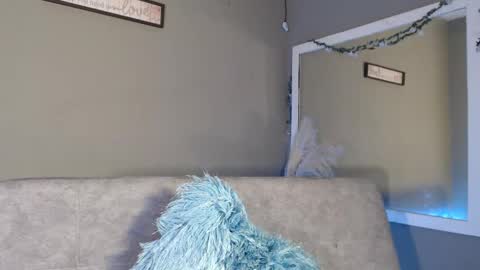 Snapshot of catty_foxx chatting on December 2025 06:30:02 AM online show from December 2025 06:30:02 AM