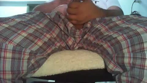 Snapshot of causticavibes chatting on September 2025 08:45:01 PM causticavibes online show from September 2025 08:45:01 PM