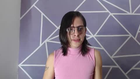 Snapshot of cava_pretty chatting on February 2025 08:50:01 AM cava_pretty online show from February 2025 08:50:01 AM