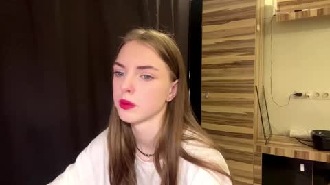 Polly online show from March 2026 07:14:02 AM