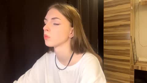 Polly online show from March 2026 09:15:01 AM