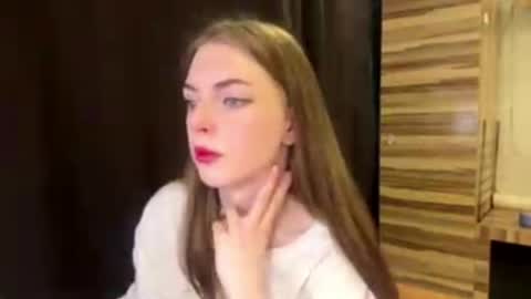 Polly online show from March 2026 09:09:02 AM