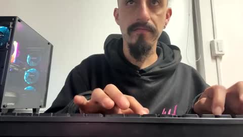 cayu_frensh94 online show from December 2024 01:04:01 AM