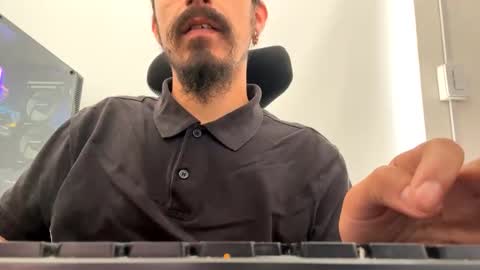 cayu_frensh94 online show from February 2025 02:34:02 PM