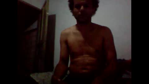 Snapshot of cazalhotbr chatting on February 2025 09:34:02 PM hanging out online show from February 2025 09:34:02 PM