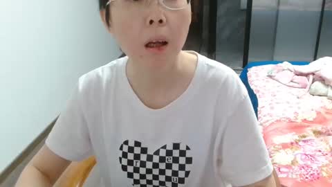 ANNYANNY online show from April 2026 05:52:02 PM