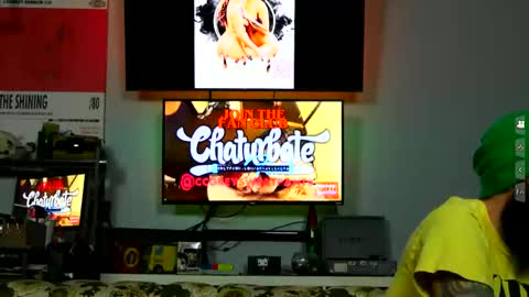 Snapshot of ccgreysweatpants chatting on January 2025 05:34:02 AM WHAT CAN YOU GET US TO DO online show from January 2025 05:34:02 AM