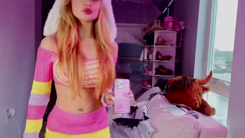 Snapshot of ccinnamon chatting on March 2026 06:52:01 PM Ccinnamon online show from March 2026 06:52:01 PM