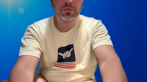 Snapshot of ccmhp1 chatting on March 2026 02:06:02 AM Tomys online show from March 2026 02:06:02 AM