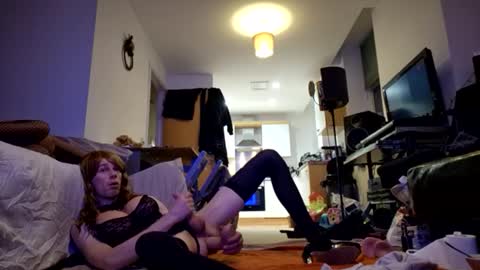 Cdleigh1984 online show from April 2026 12:44:02 AM